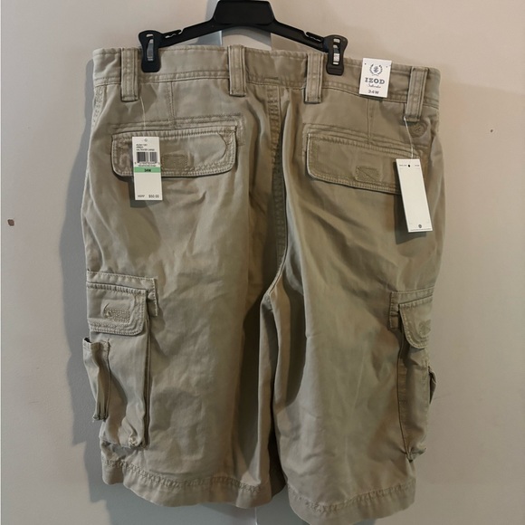 Izod Cargo Shorts - Picture 2 of 3